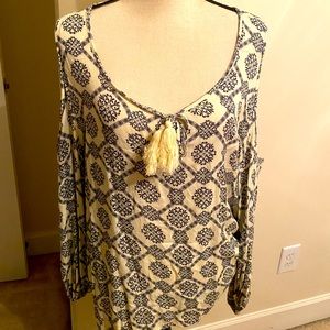 Peep shoulder 1x plus size blouse